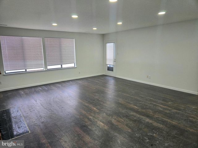 1951 THE WOODS II, Cherry Hill, NJ 08003