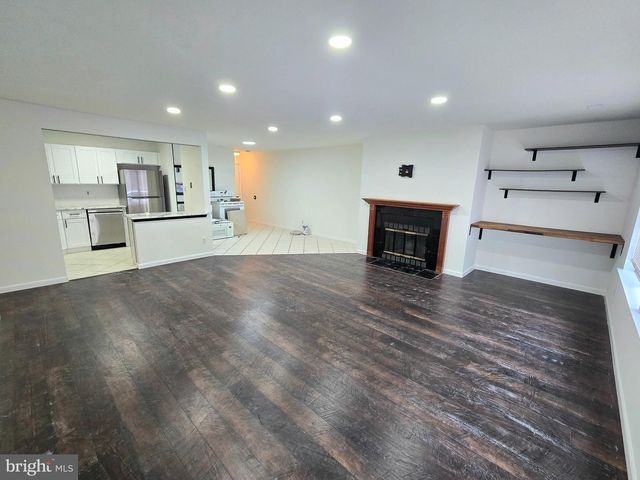 1951 THE WOODS II, Cherry Hill, NJ 08003