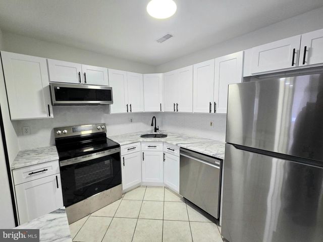 1951 THE WOODS II, Cherry Hill, NJ 08003