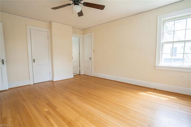 1210 S Fairwater DR, Norfolk, VA 23508