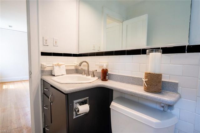 1210 S Fairwater DR, Norfolk, VA 23508