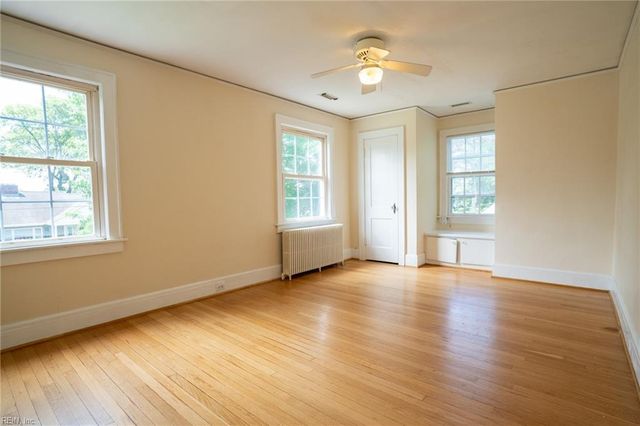 1210 S Fairwater DR, Norfolk, VA 23508