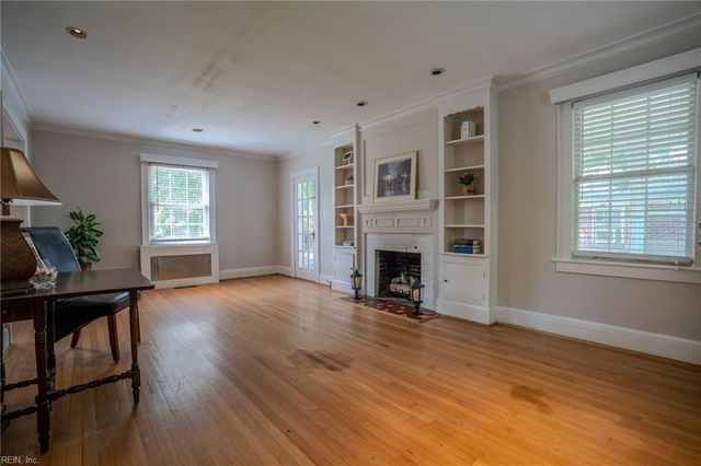 1210 S Fairwater DR, Norfolk, VA 23508