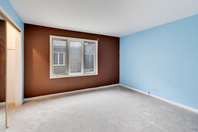 2300 W Talcott Road 1D, Park Ridge, IL 60068