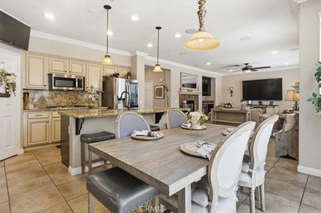 34662 Elmwood, Yucaipa, CA 92399