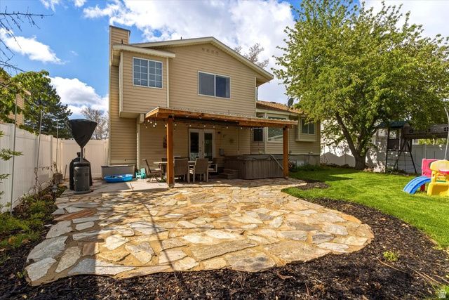 5718 W SUNBOW DR, Kearns, UT 84118