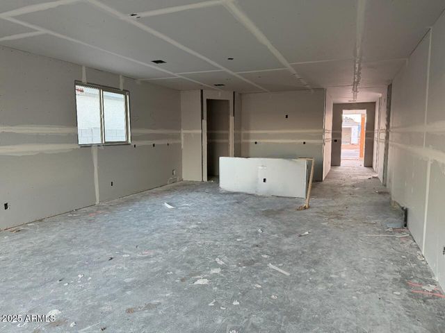 5540 W PIEDMONT Road, Laveen, AZ 85339