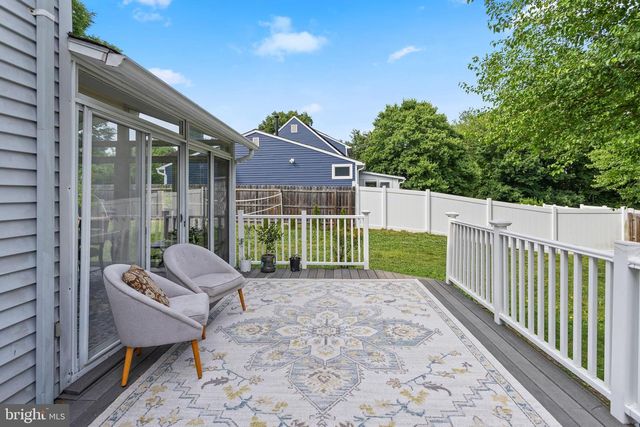 72 BUNKER RD, Lawrence Twp, NJ 08648