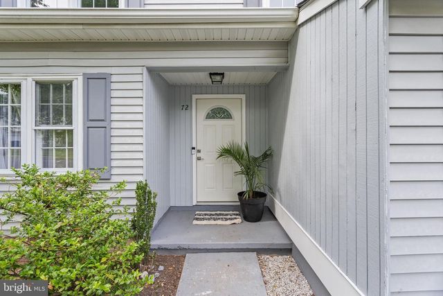 72 BUNKER RD, Lawrence Twp, NJ 08648