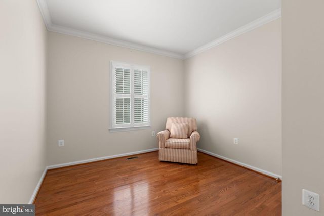 204 BRIDGEWATER CIR, Fredericksburg, VA 22406