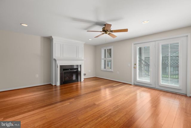 204 BRIDGEWATER CIR, Fredericksburg, VA 22406