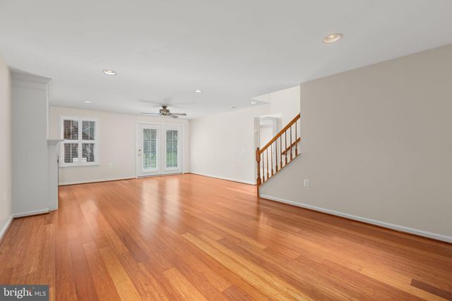 204 BRIDGEWATER CIR, Fredericksburg, VA 22406