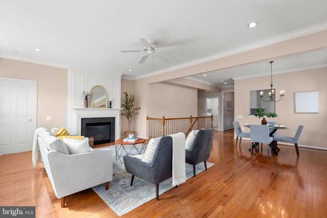 204 BRIDGEWATER CIR, Fredericksburg, VA 22406