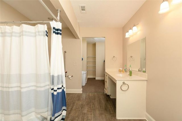 927 Burnt Hickory NW Circle, Marietta, GA 30064