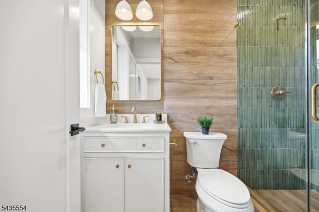 221 Delaware St, Westfield Town, NJ 07090