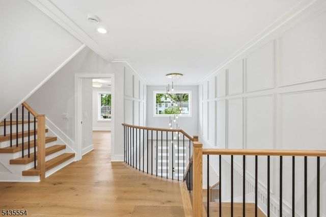 221 Delaware St, Westfield Town, NJ 07090