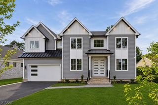 221 Delaware St, Westfield Town, NJ 07090