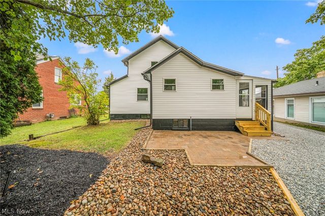 116 Chardon Avenue, Chardon, OH 44024