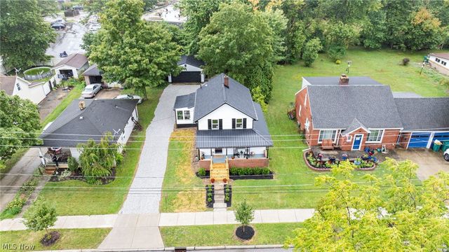 116 Chardon Avenue, Chardon, OH 44024