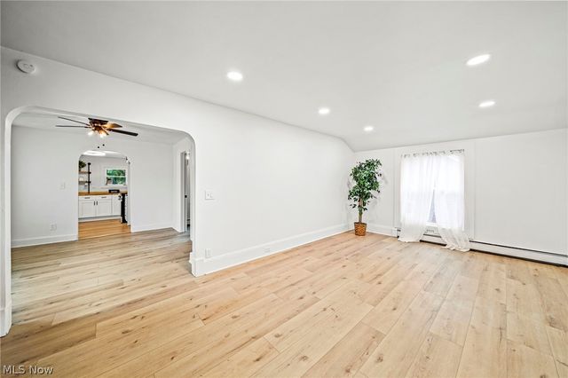 116 Chardon Avenue, Chardon, OH 44024