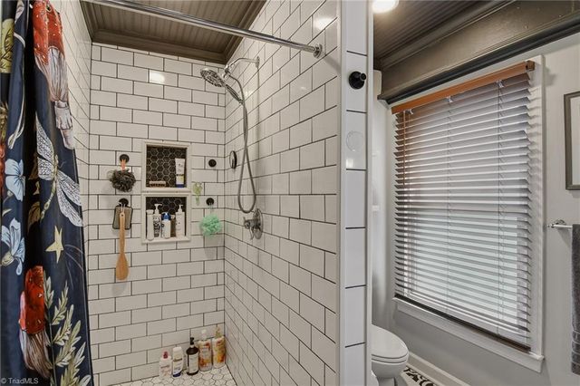 2083 Elizabeth Avenue, Winston-salem, NC 27103