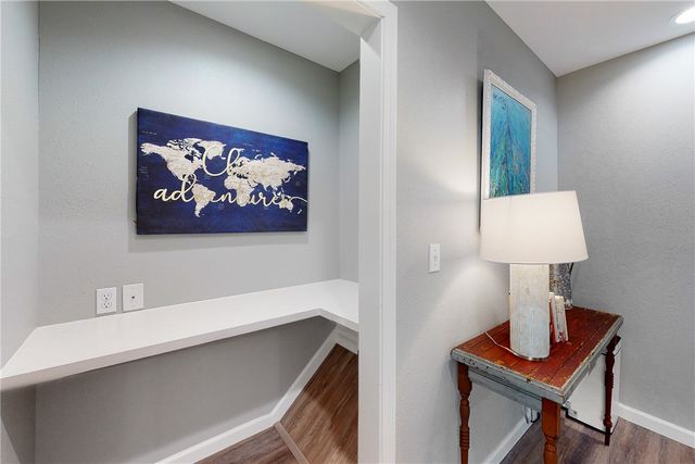 513 Boyett Street 2, College Station, TX 77840