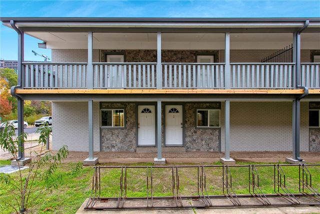 513 Boyett Street 2, College Station, TX 77840