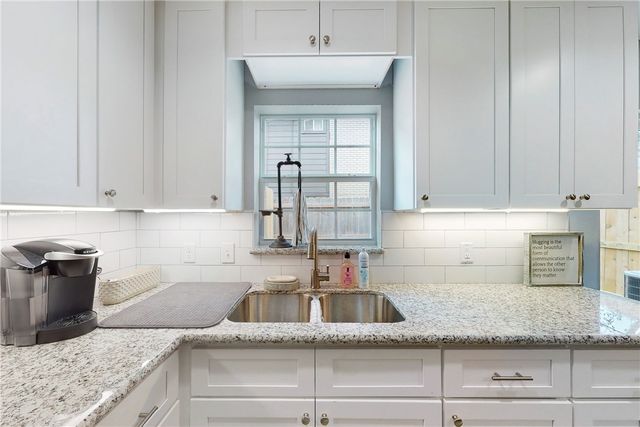 513 Boyett Street 2, College Station, TX 77840