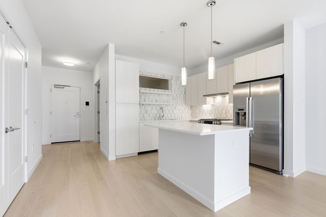 45 W 3rd St 413, Boston, MA 02127