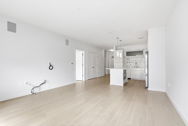 45 W 3rd St 413, Boston, MA 02127
