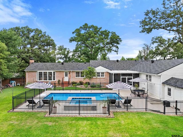 919 E Dulse St, Tyler, TX 75701