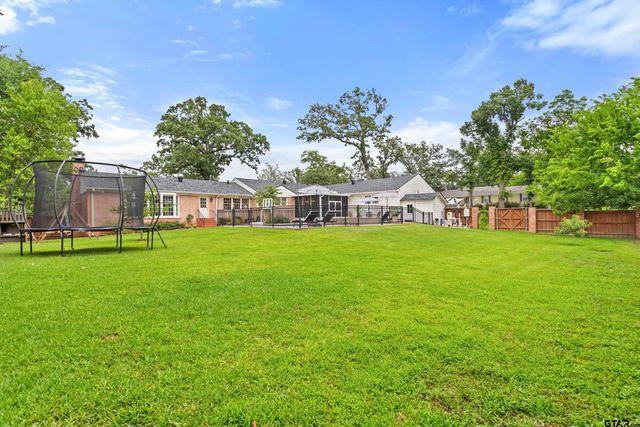 919 E Dulse St, Tyler, TX 75701