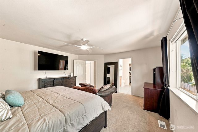 23805 110th Street Ct E, Buckley, WA 98321