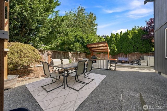 23805 110th Street Ct E, Buckley, WA 98321
