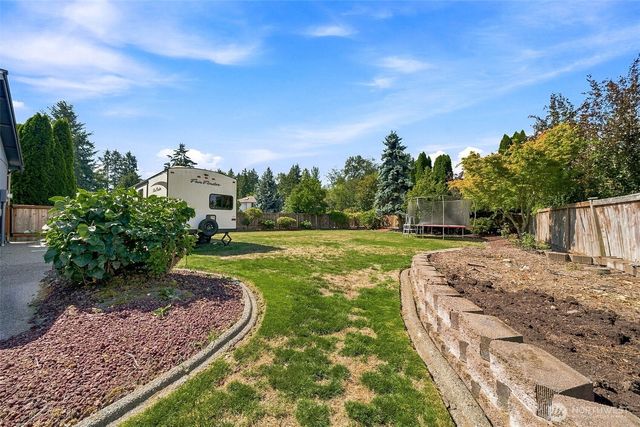 23805 110th Street Ct E, Buckley, WA 98321