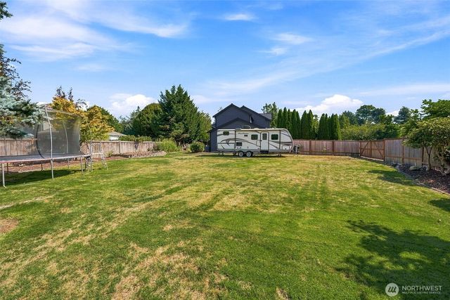 23805 110th Street Ct E, Buckley, WA 98321
