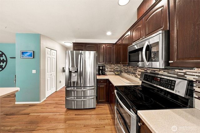 23805 110th Street Ct E, Buckley, WA 98321