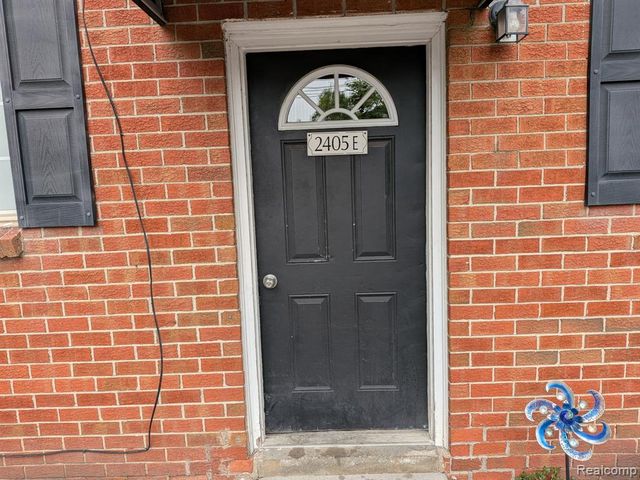 2405-E Torquay Ave Apt 214, Royal Oak, MI 48073
