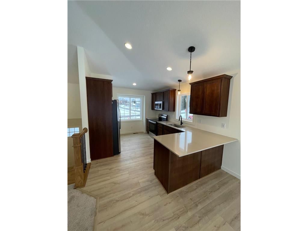 34026 Walbo Drive NW, Cambridge, MN 55008 — photo 2
