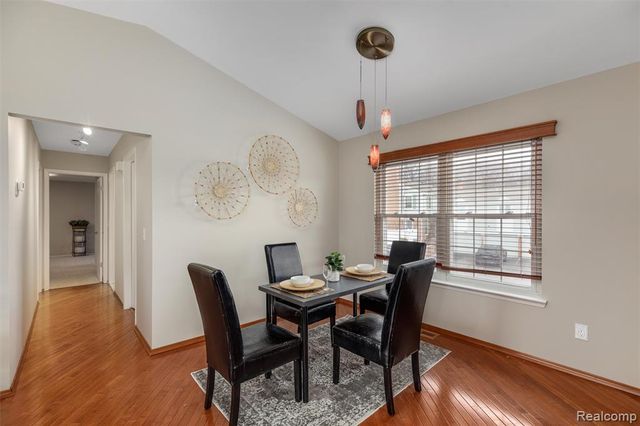 21384 E Glen Haven Circle, Northville, MI 48167