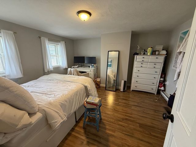 281 Bowen 2, Boston, MA 02127