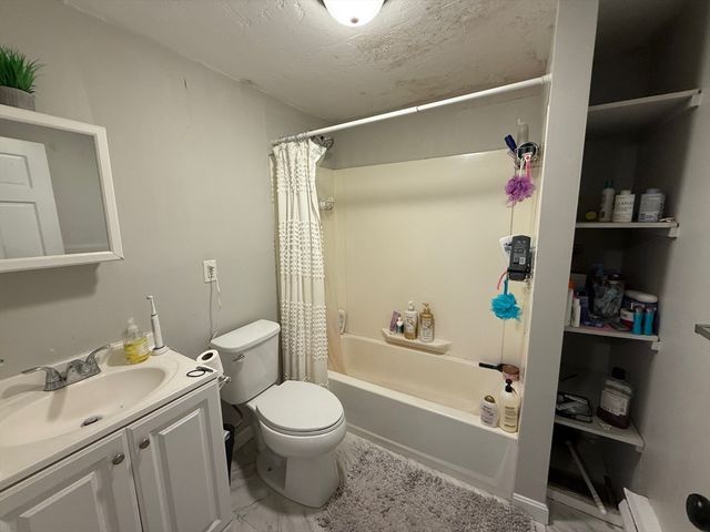 281 Bowen 2, Boston, MA 02127