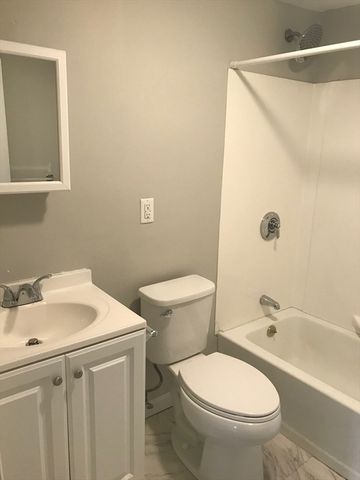 281 Bowen 2, Boston, MA 02127