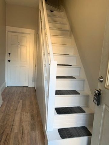 281 Bowen 2, Boston, MA 02127