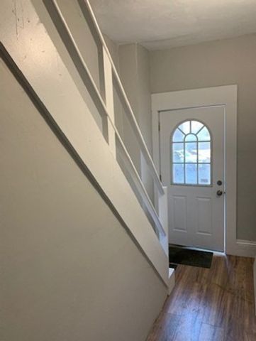 281 Bowen 2, Boston, MA 02127