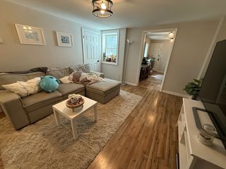 281 Bowen 2, Boston, MA 02127