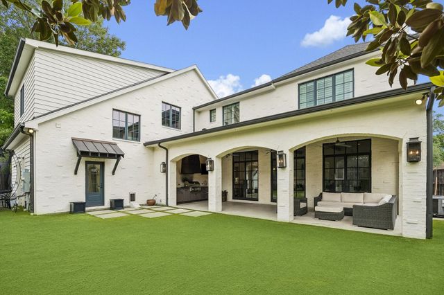 6231 Briar Rose Drive, Houston, TX 77057