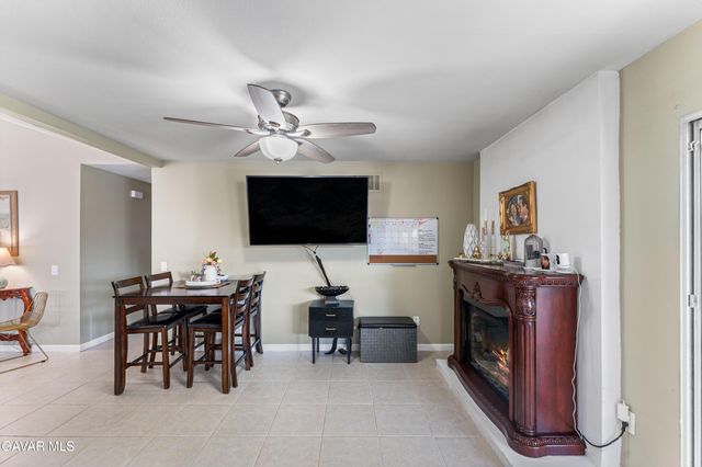 44202 E 4th Street, Lancaster, CA 93535