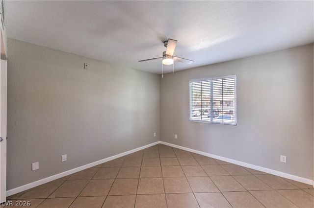 221 Mission Catalina Lane 101, Las Vegas, NV 89107
