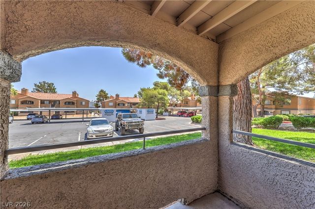 221 Mission Catalina Lane 101, Las Vegas, NV 89107